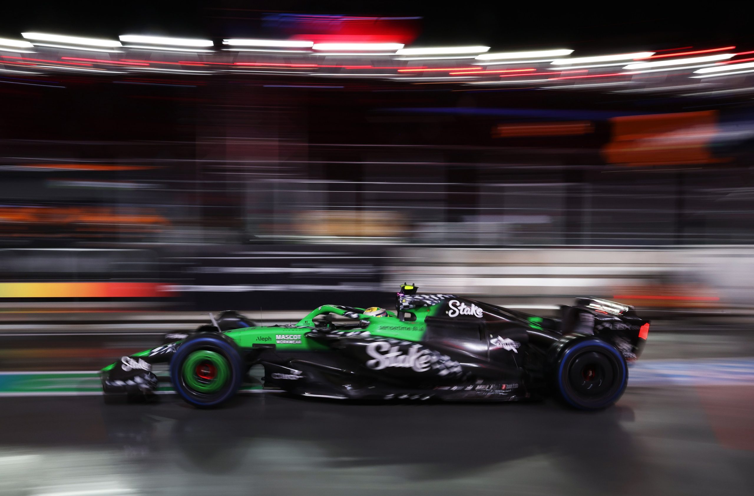 Las Vegas F1: in Sauber Gabi sbuffa i dadi, Nico salva la serata