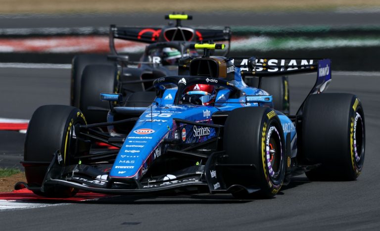 Carlos Sainz e un 2026 complicato: quali opzioni per il futuro?