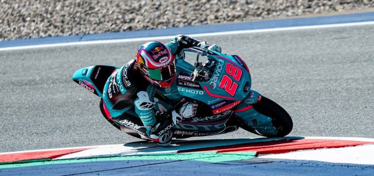 Moto3: Quiles vince anche in Austria, titolo ad un passo