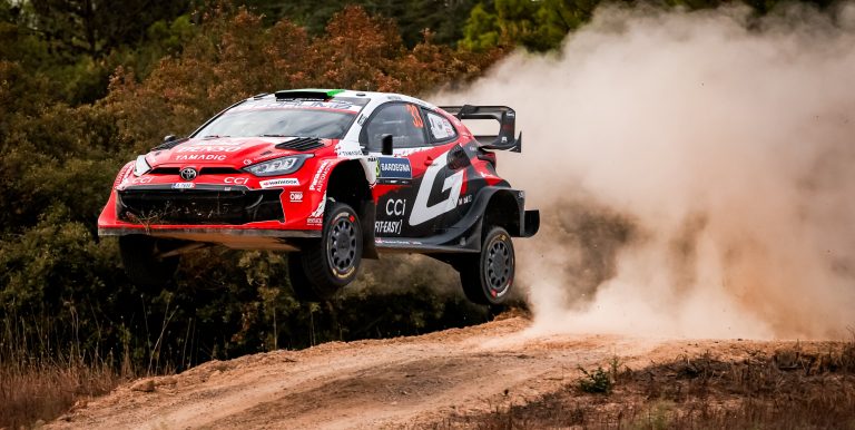 WRC: in Sardegna un finale da film. Evans campione
